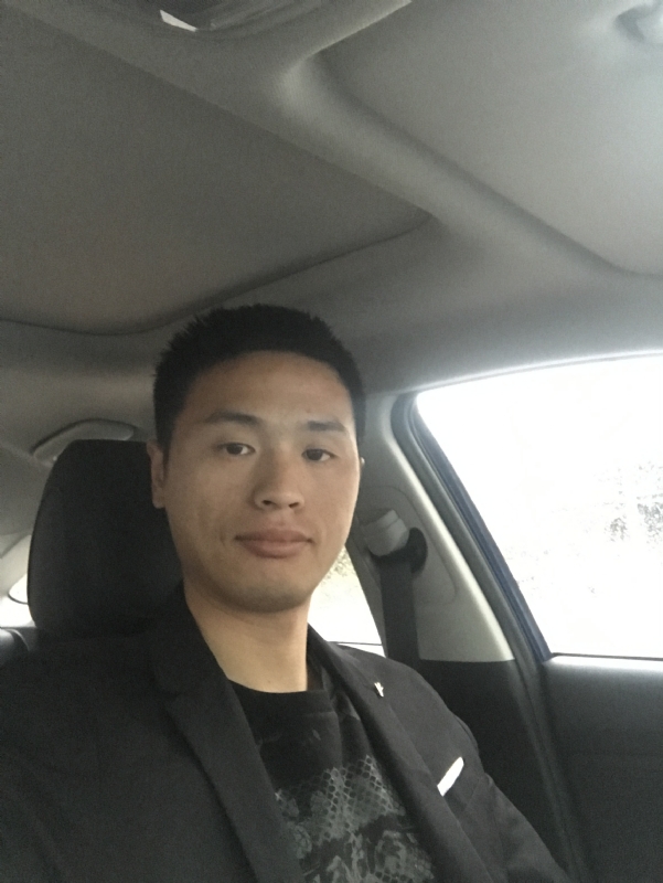 向前走的第一张照片--三明残疾人相亲网